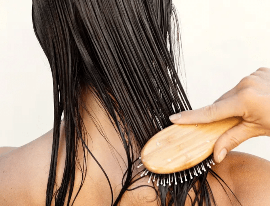 Exemple de comment bien se laver les cheveux